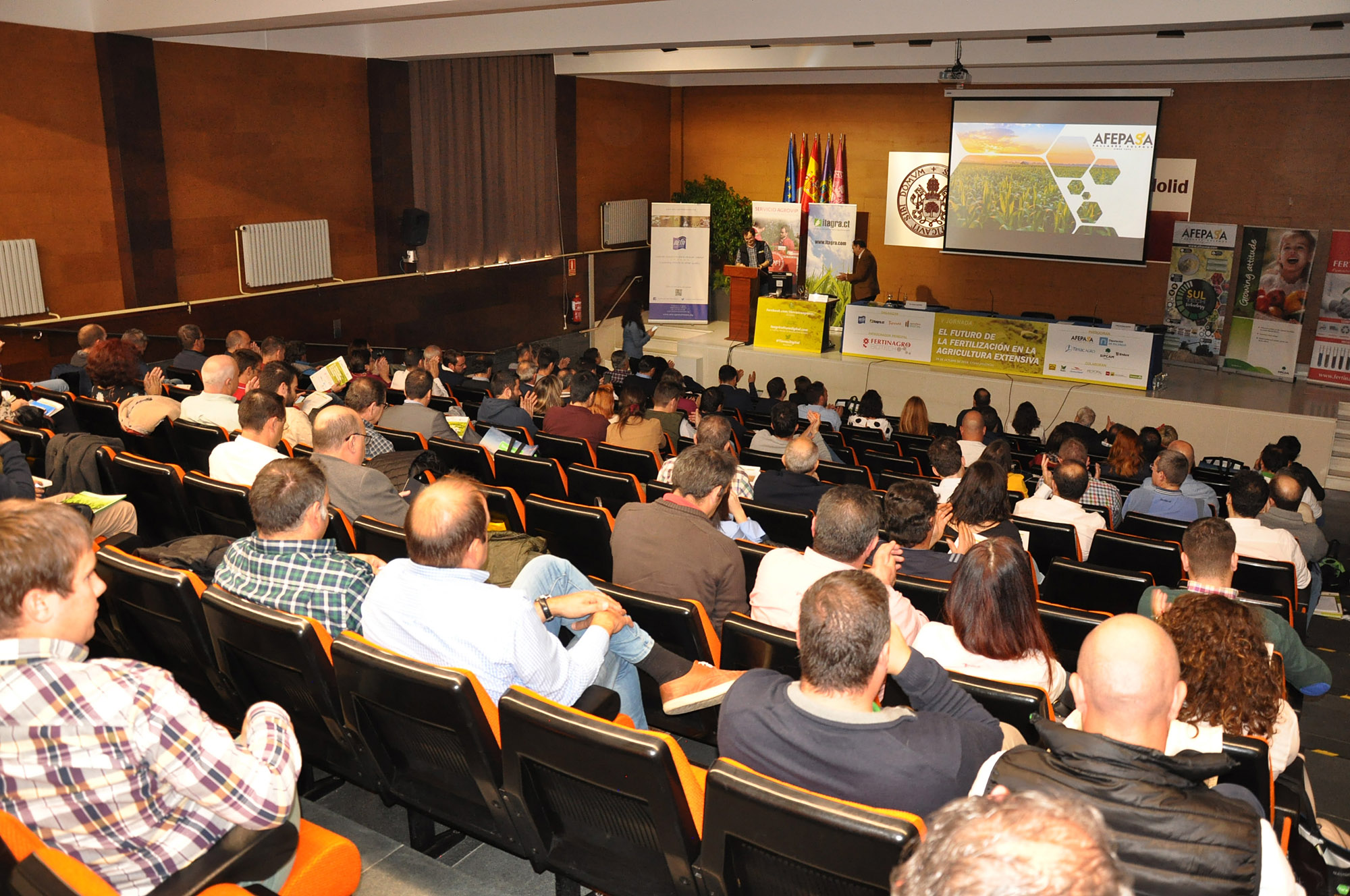 El futuro de la fertilización a debate en Palencia